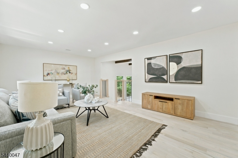 55 Green Hill Rd