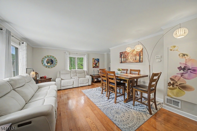 102 E. Belleview Avenue