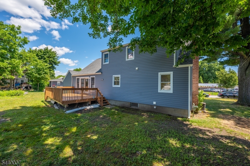 4 Van Duyne Ave