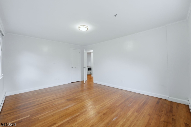 344 Mountain Ave
