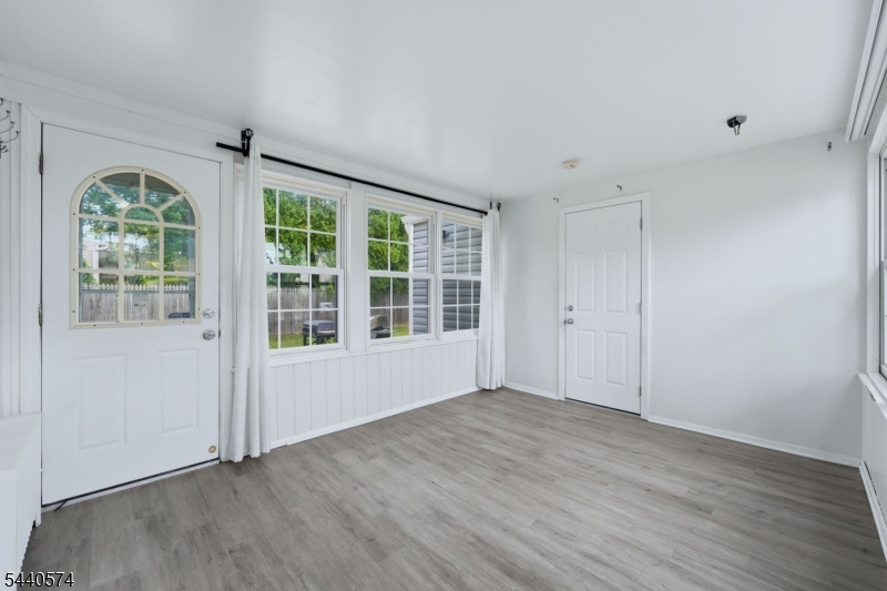 344 Mountain Ave