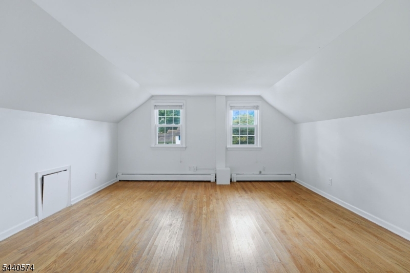 344 Mountain Ave