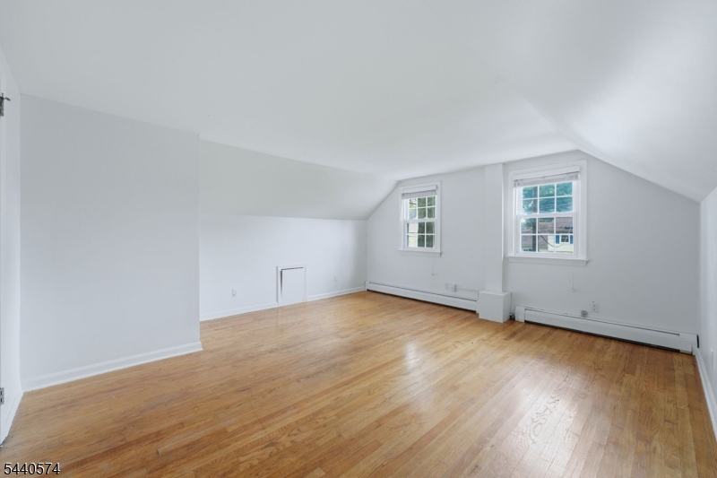 344 Mountain Ave