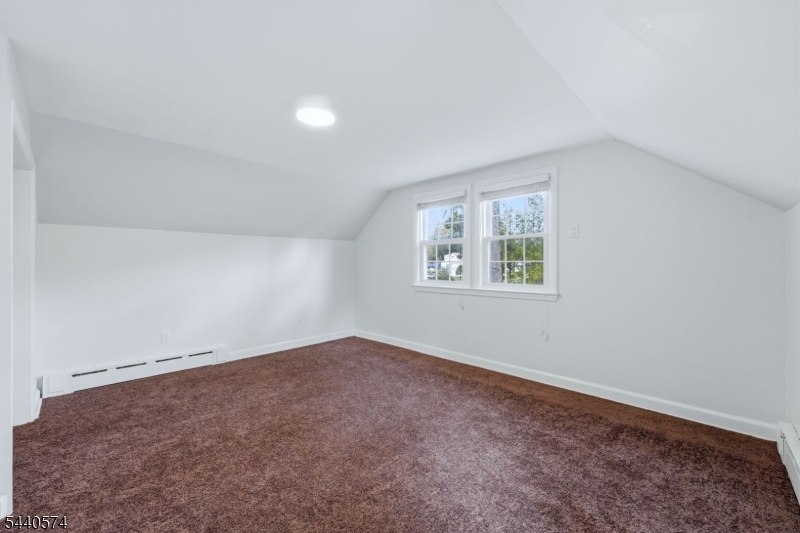 344 Mountain Ave