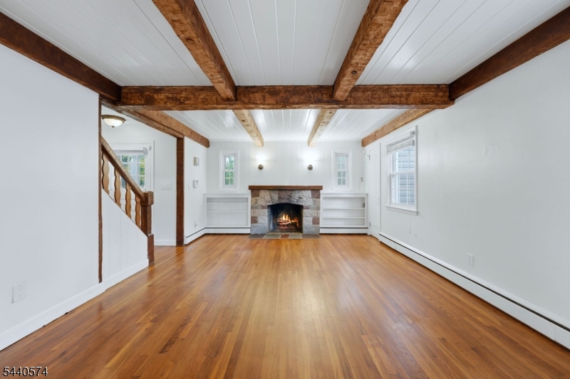 344 Mountain Ave