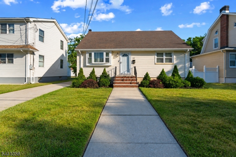 189 Totowa Ave