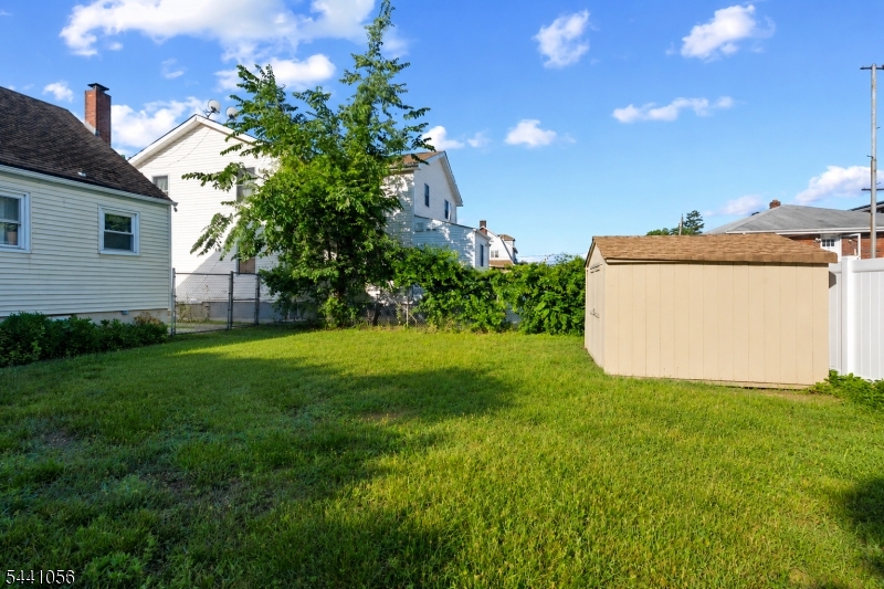 189 Totowa Ave