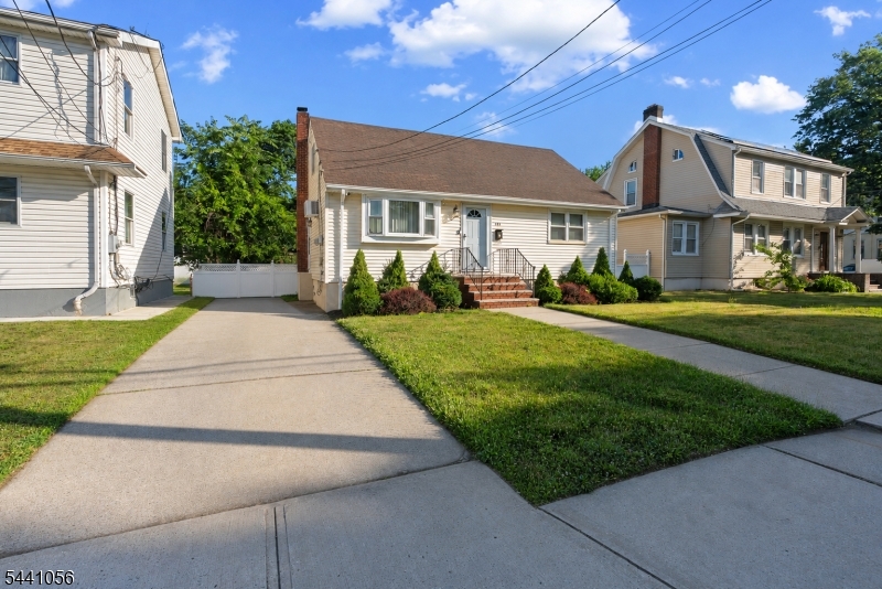 189 Totowa Ave