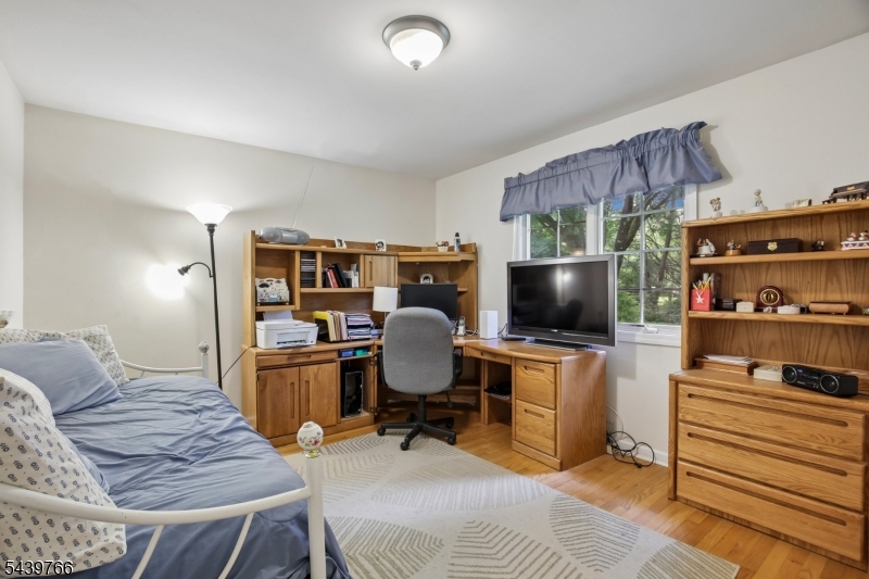 41 Carey Rd
