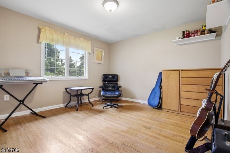 41 Carey Rd