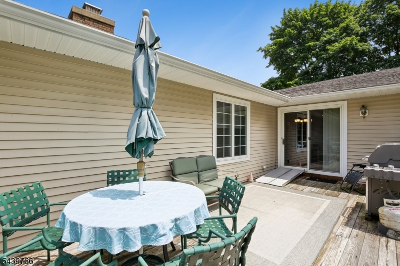 41 Carey Rd