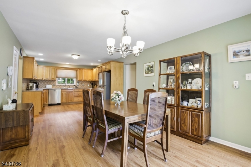 41 Carey Rd