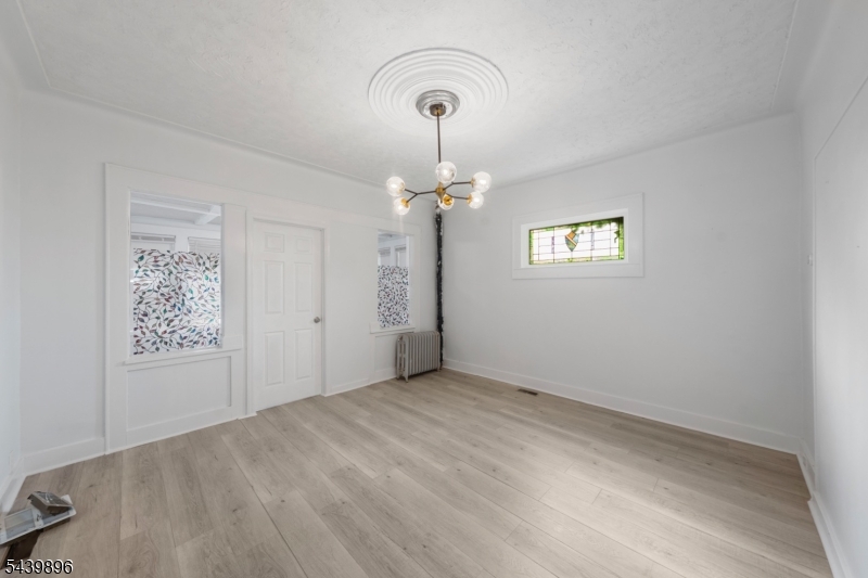 714 Chandler Ave