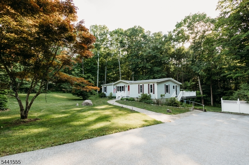 7 New Myrtle Dr