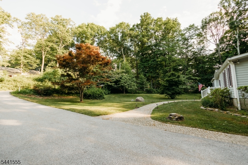 7 New Myrtle Dr