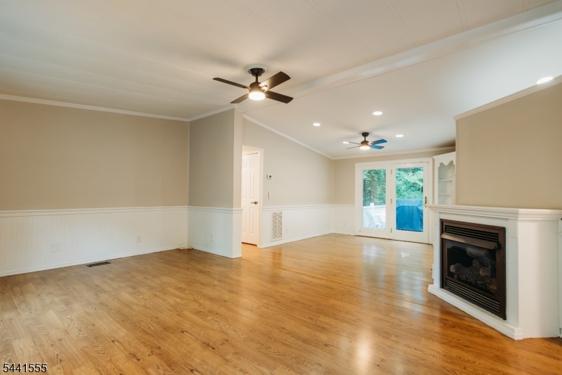 7 New Myrtle Dr