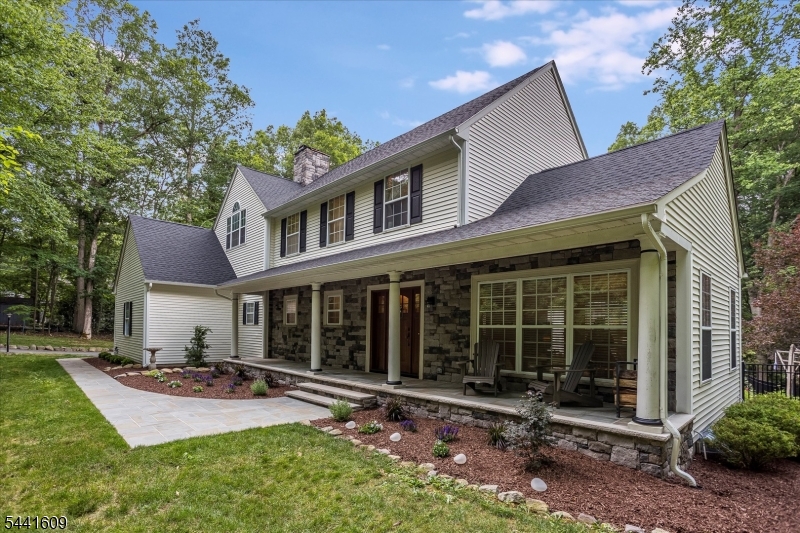 239 Old Beach Glen Rd