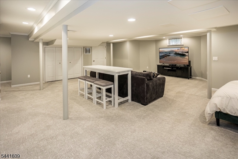 239 Old Beach Glen Rd