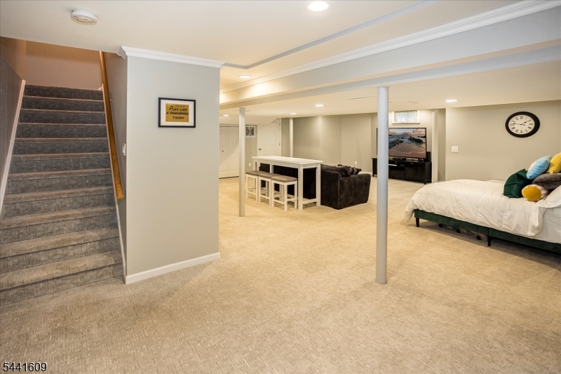 239 Old Beach Glen Rd