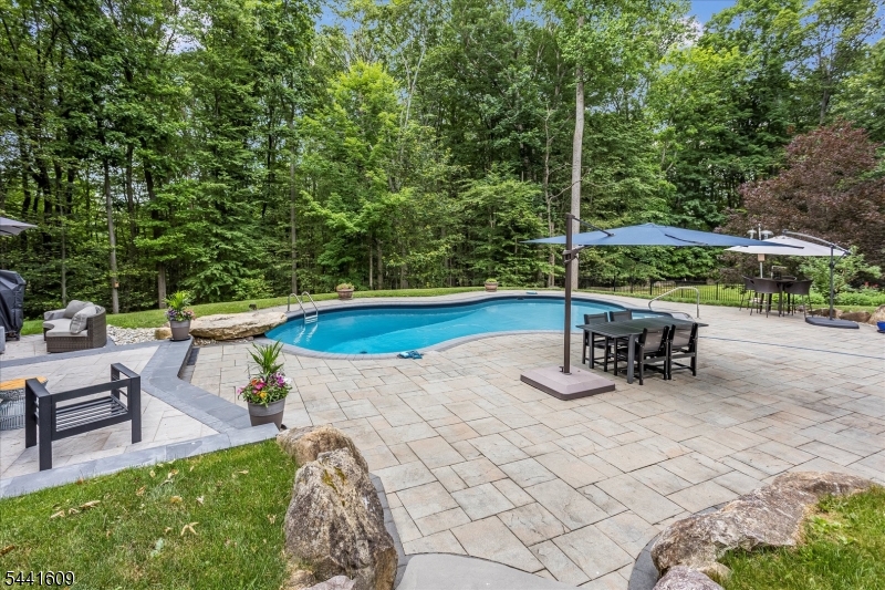 239 Old Beach Glen Rd