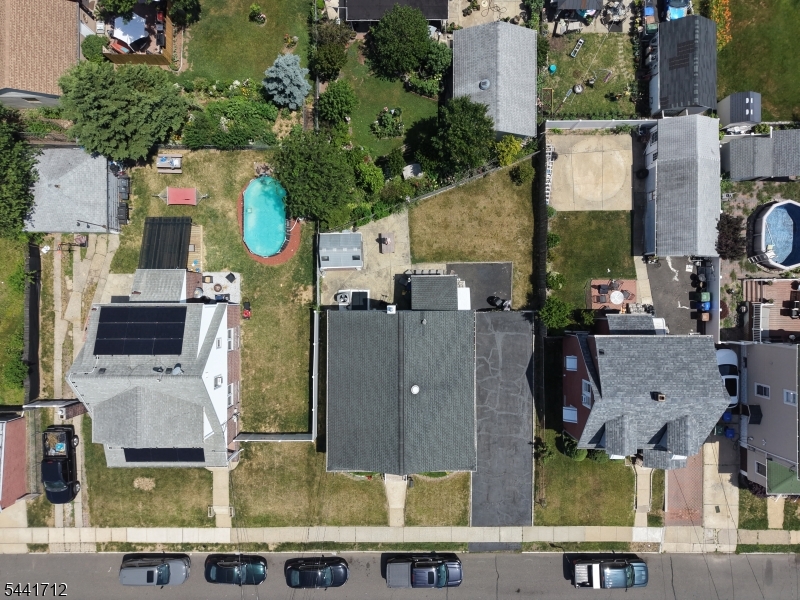 825 Mccandless Pl
