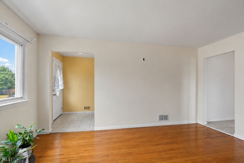 825 Mccandless Pl