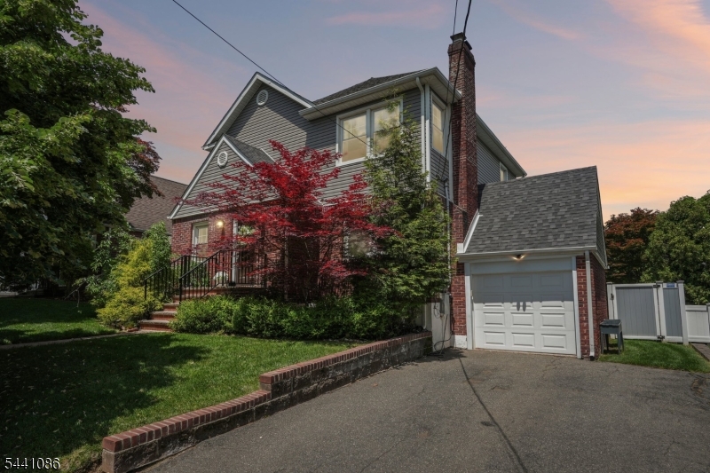 53 Dohrman Ave