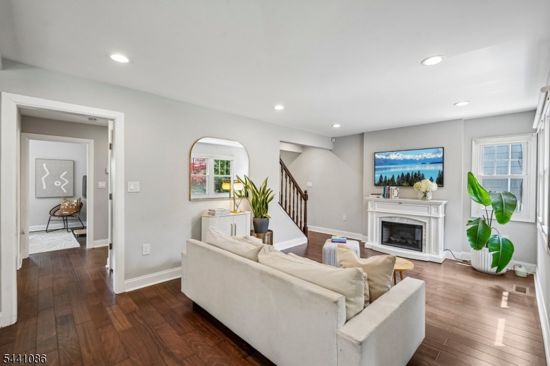 53 Dohrman Ave