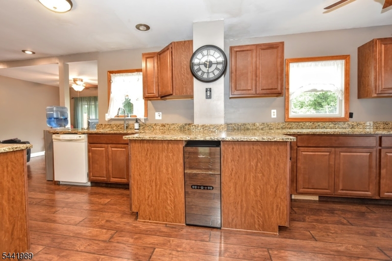 25 Morlot Ave