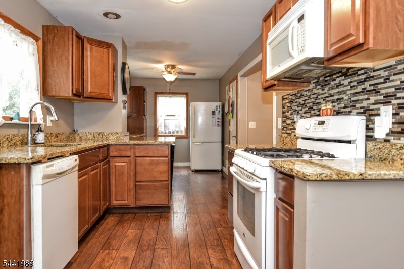 25 Morlot Ave