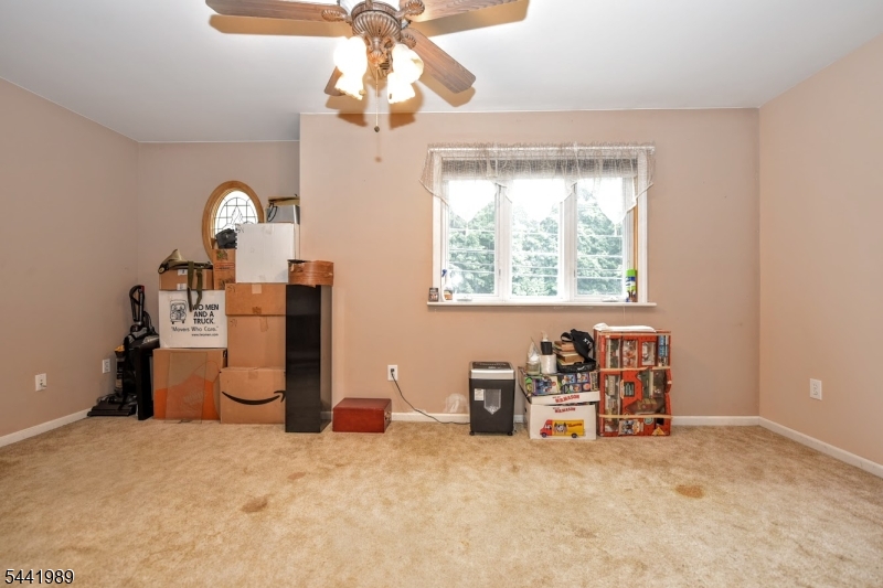 25 Morlot Ave