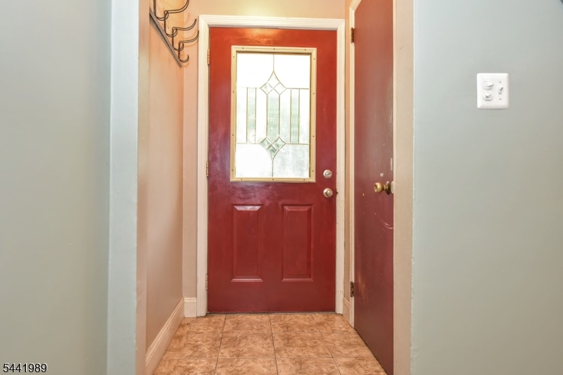 25 Morlot Ave