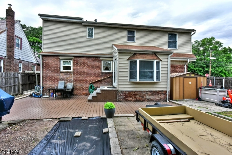 25 Morlot Ave