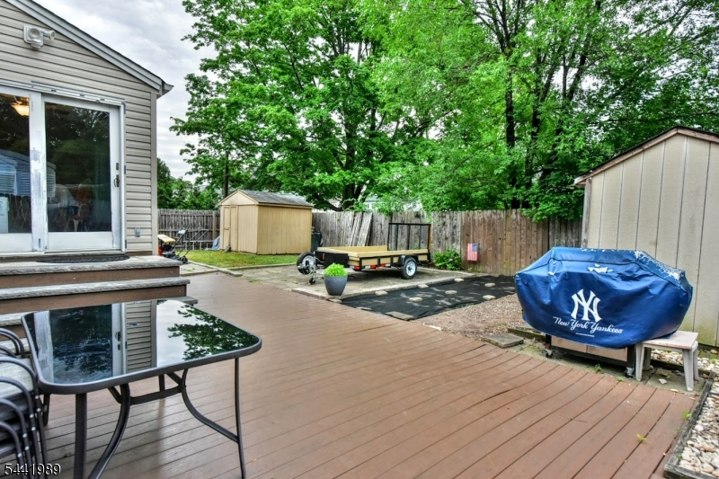25 Morlot Ave