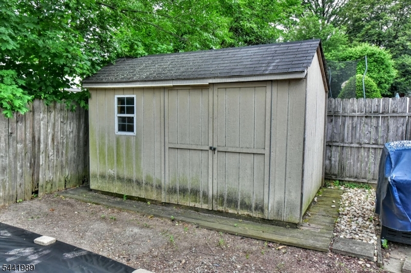 25 Morlot Ave