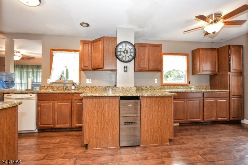 25 Morlot Ave