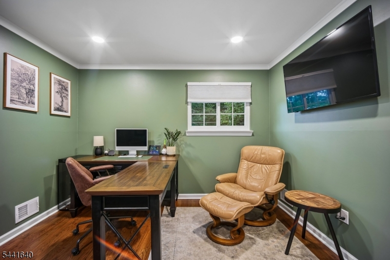 23 Andover Pl