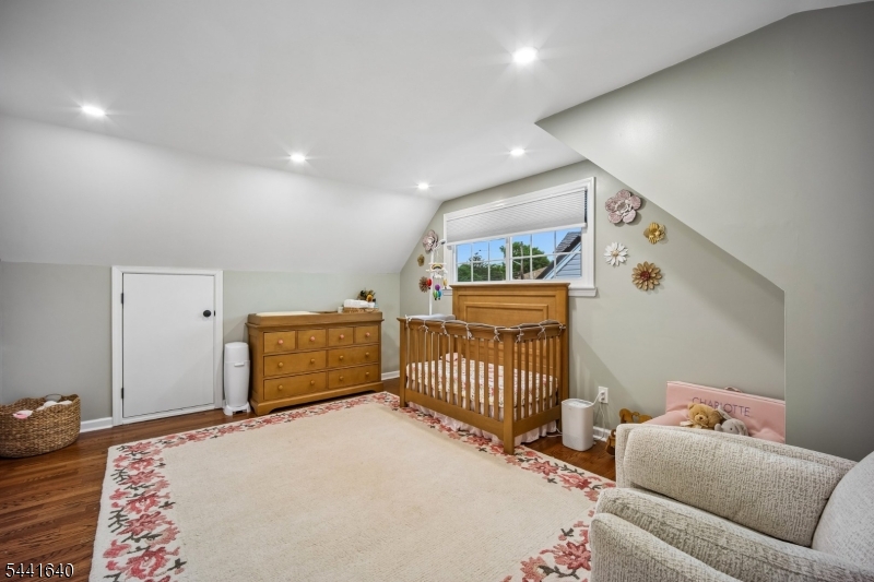 23 Andover Pl