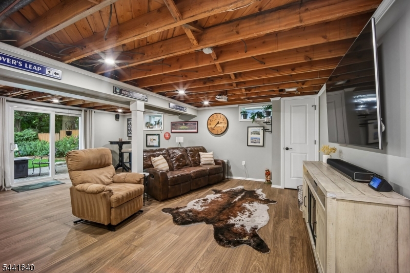 23 Andover Pl