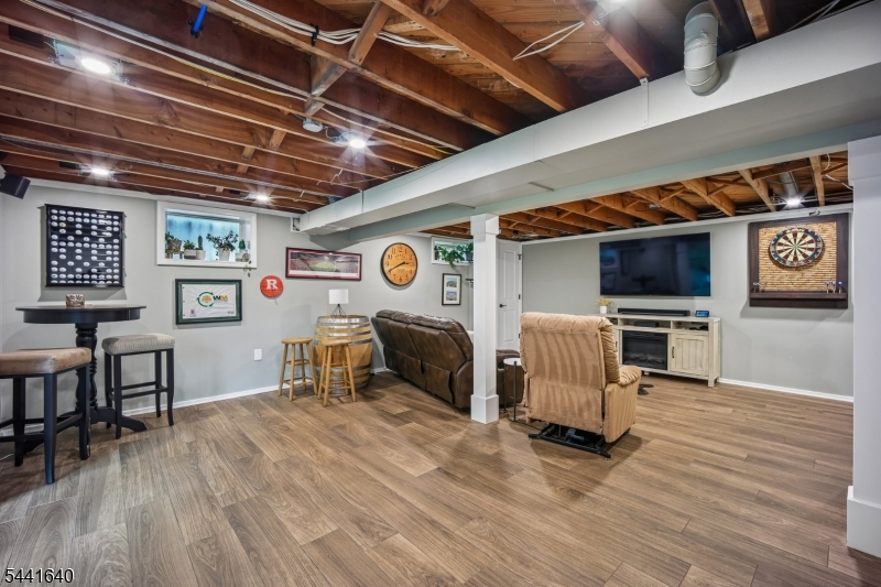 23 Andover Pl