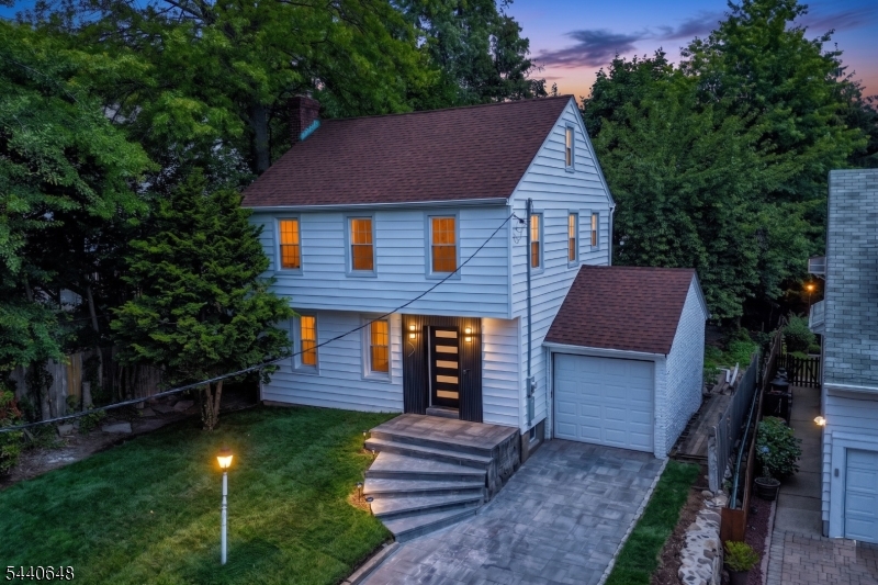 46 Tenney Ave