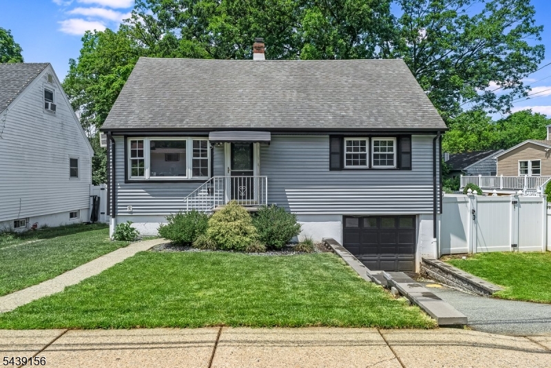 75 Fichter St