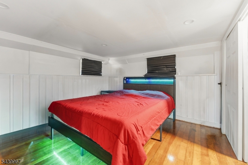 611 Sheridan Ave