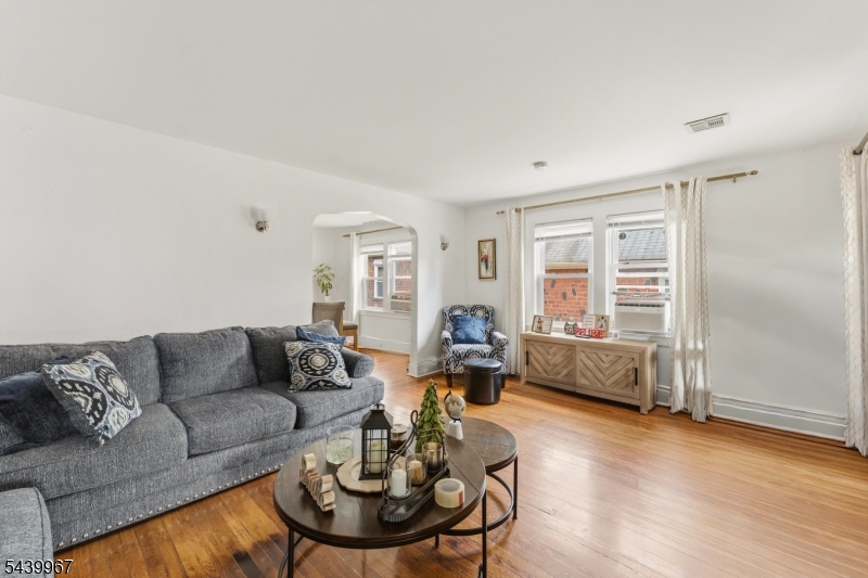 611 Sheridan Ave