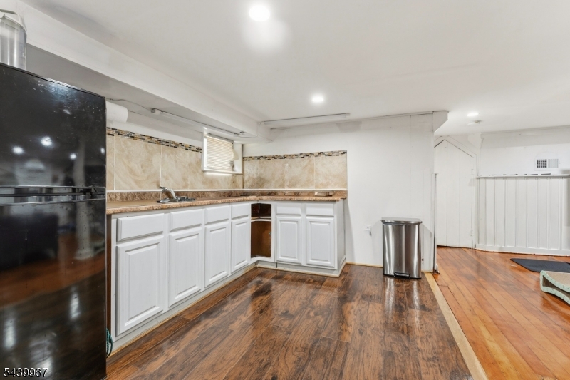 611 Sheridan Ave