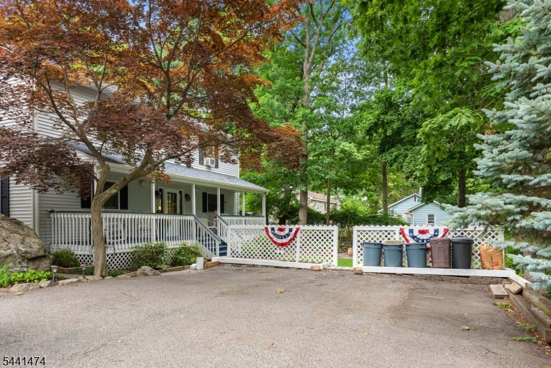 136 Jefferson Trl