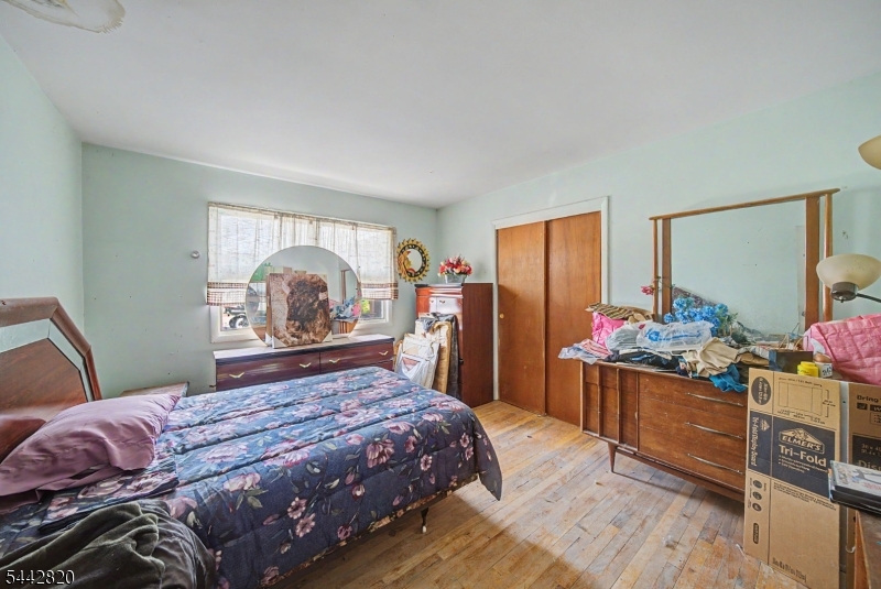 15 Plotts Rd