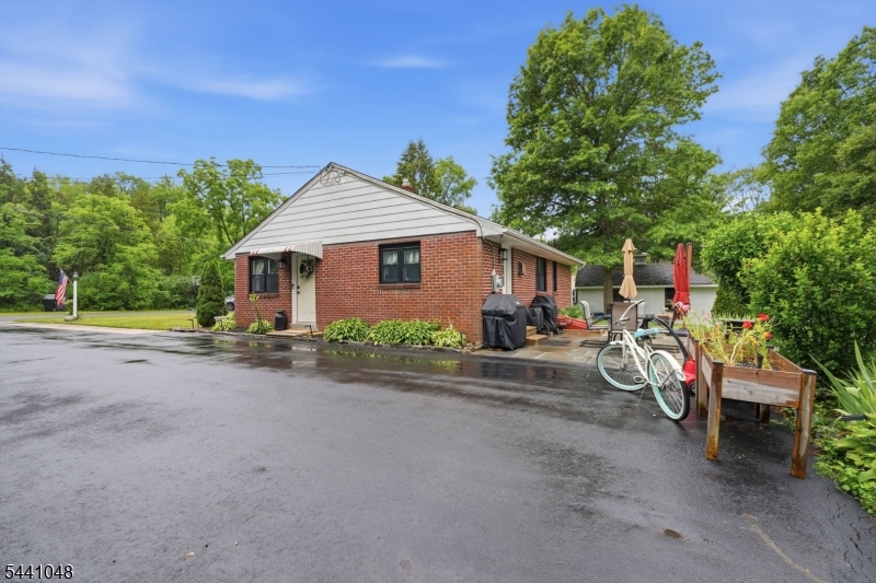 20 Poplar Rd