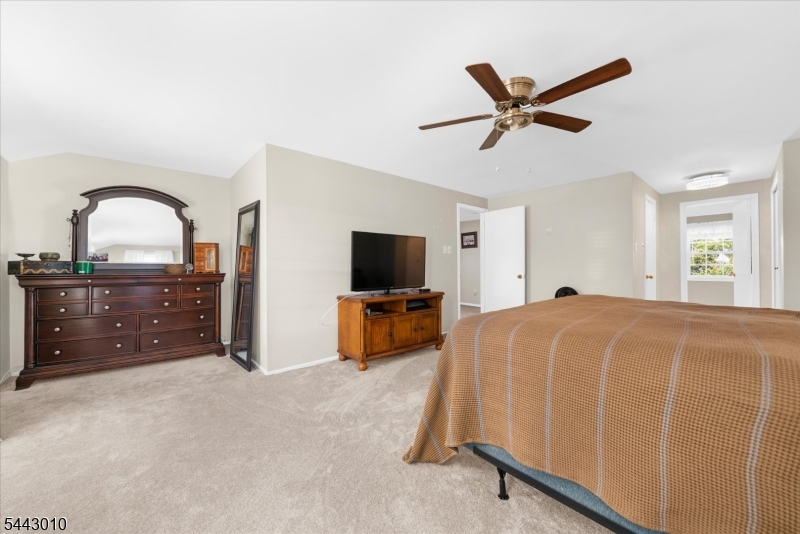 1 Dorado Ct