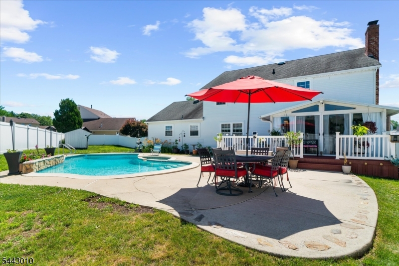 1 Dorado Ct